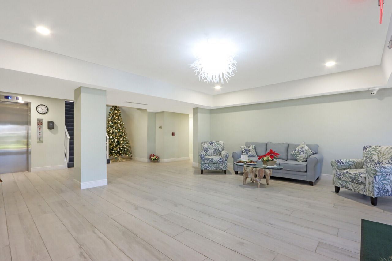 145 S Ocean Avenue, Unit 808, Palm Beach Shores, FL 33404 Photo