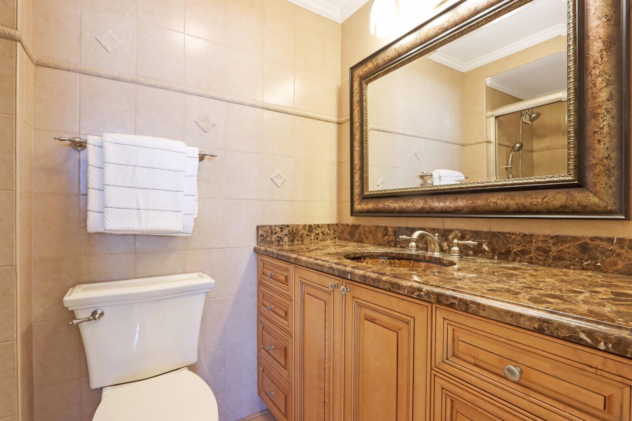 145 S Ocean Avenue, Palm Beach Shores, FL 33404 Photo