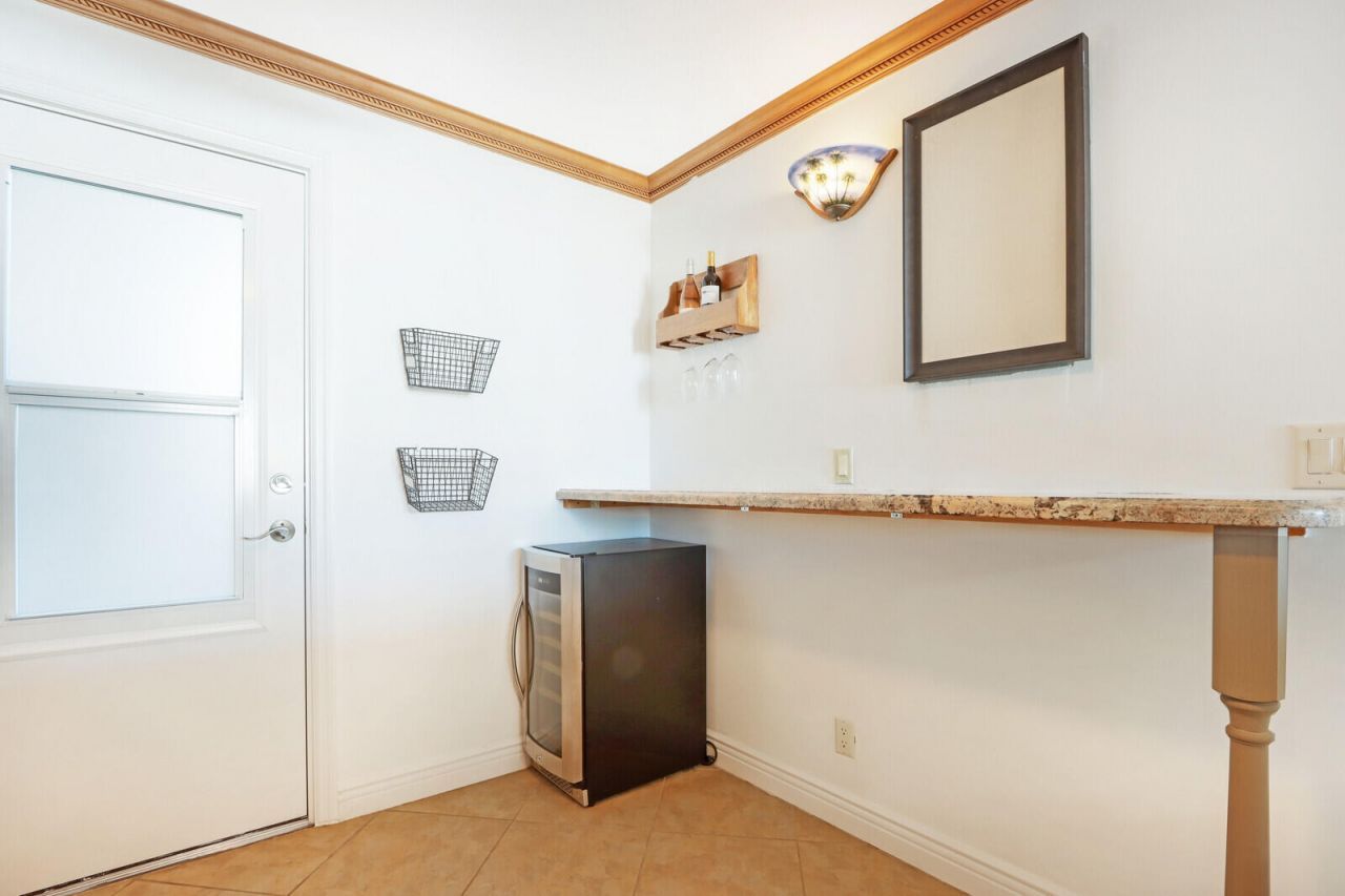 145 S Ocean Avenue, Unit 808, Palm Beach Shores, FL 33404 Photo