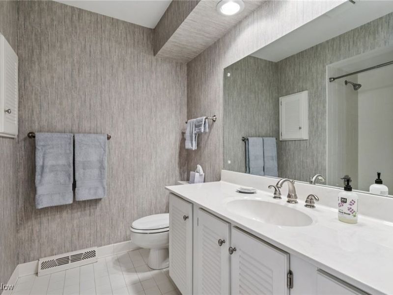 3825-3 Acorn Trail, Chagrin Falls, OH 44022 Photo 22