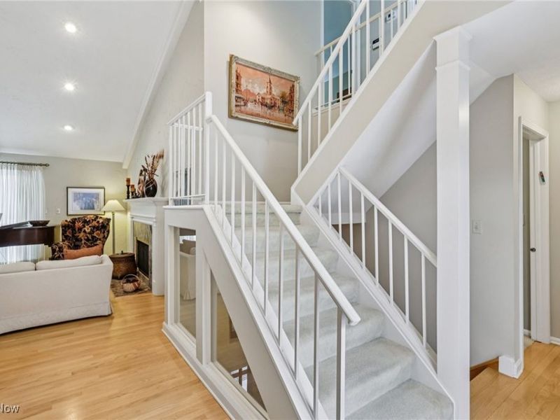 3825-3 Acorn Trail, Chagrin Falls, OH 44022 Photo 3