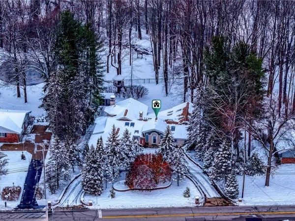 34040 Sherbrook Park Drive, Solon, OH 44139