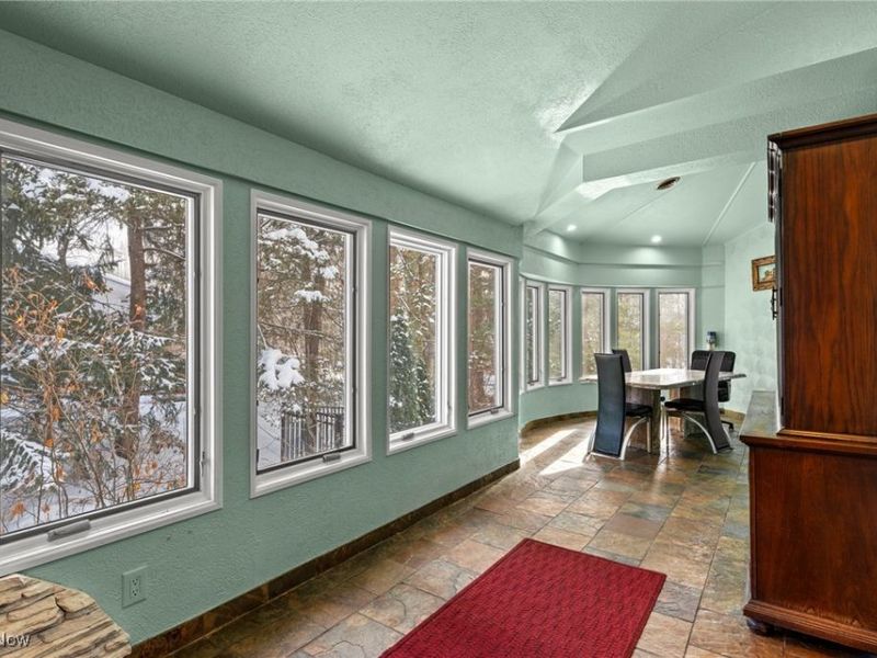 34040 Sherbrook Park Drive, Solon, OH 44139 Photo 17