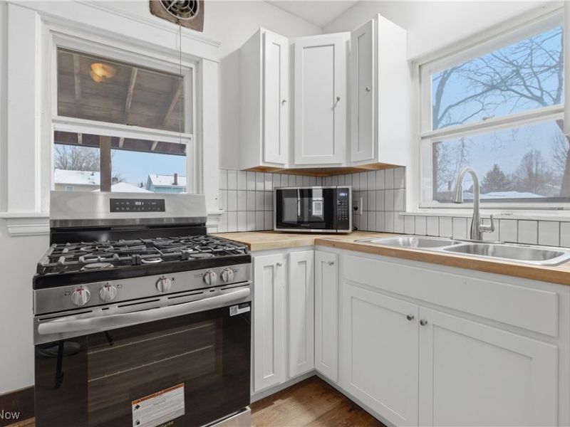 319 W 27th Street, Lorain, OH 44055 Photo 16