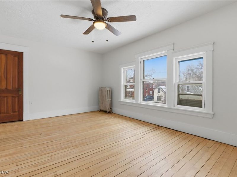 319 W 27th Street, Lorain, OH 44055 Photo 25