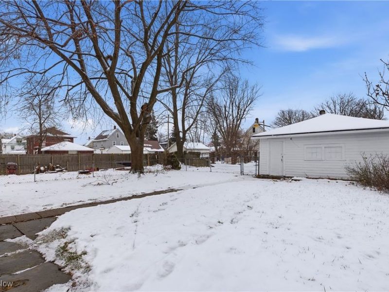 319 W 27th Street, Lorain, OH 44055 Photo 42