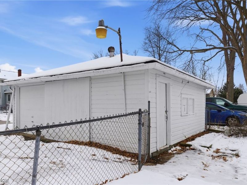 319 W 27th Street, Lorain, OH 44055 Photo 46