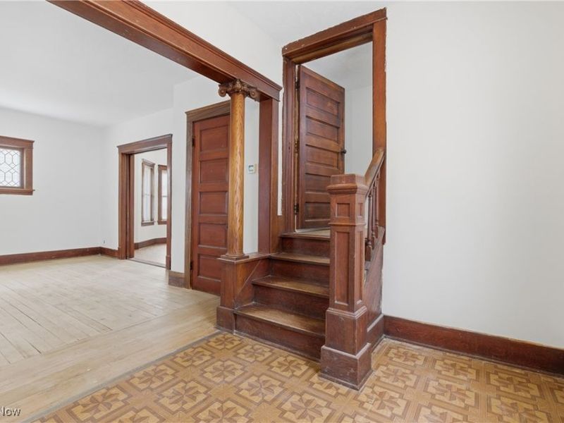 319 W 27th Street, Lorain, OH 44055 Photo 8