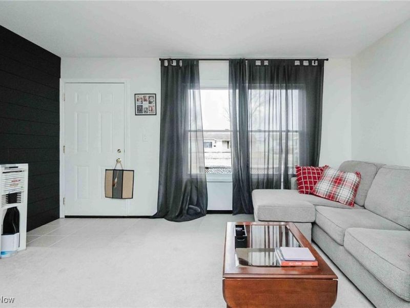 4923 Lisbon Circle, Sandusky, OH 44870 Photo 2