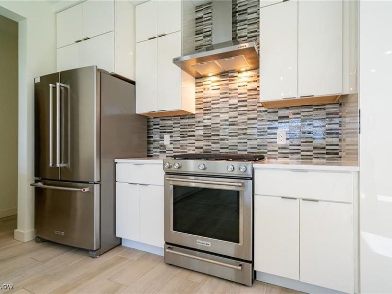 28875 Addison Court, Pepper Pike, OH 44124 Photo 4