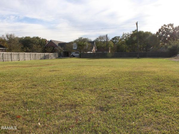 306 E Peck Boulevard , Lafayette, LA 70508