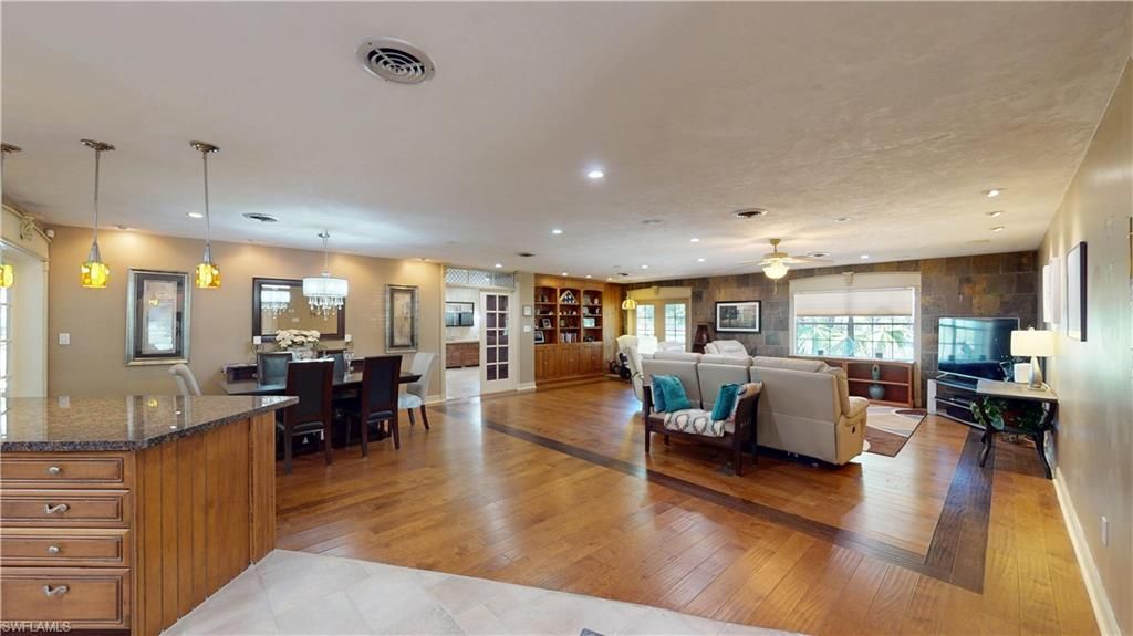 1487 Bass Ln, Fort Myers, FL 33919 Photo