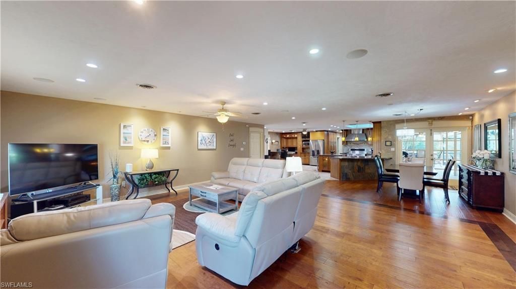 1487 Bass Ln, Fort Myers, FL 33919 Photo