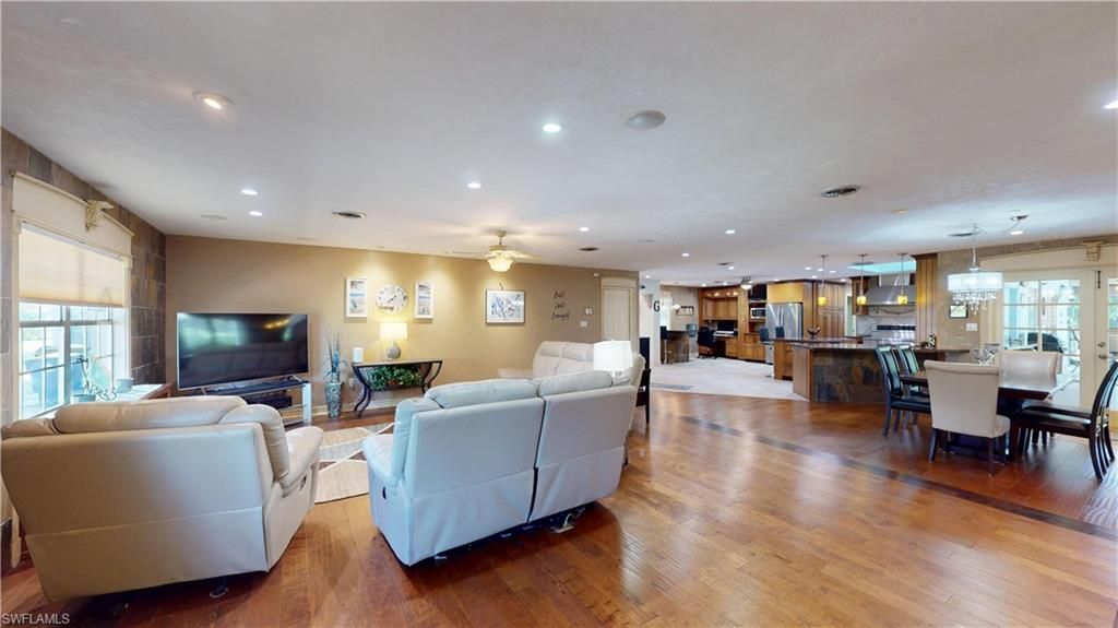 1487 Bass Ln, Fort Myers, FL 33919 Photo