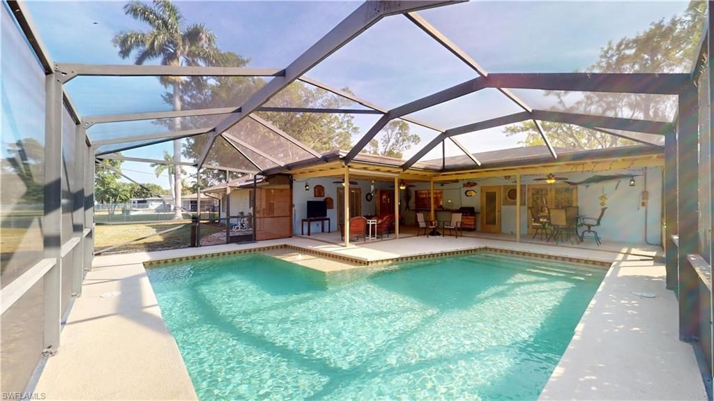 1487 Bass Ln, Fort Myers, FL 33919 Photo