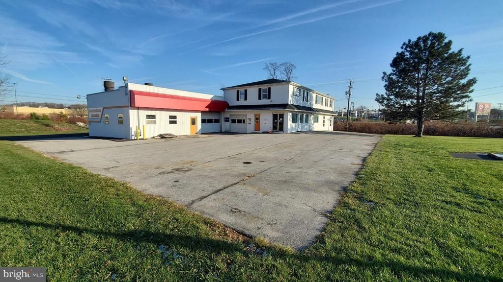 1475 CARLISLE ROAD, YORK, PA 17408