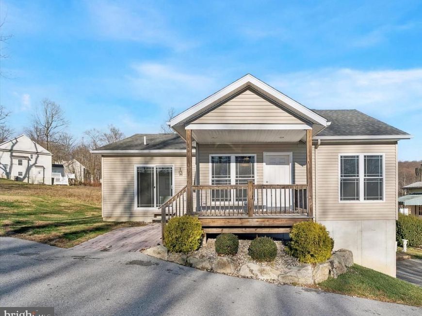 98 N Bacton Hill Road, Unit A, Malvern, PA 19355 Main Photo