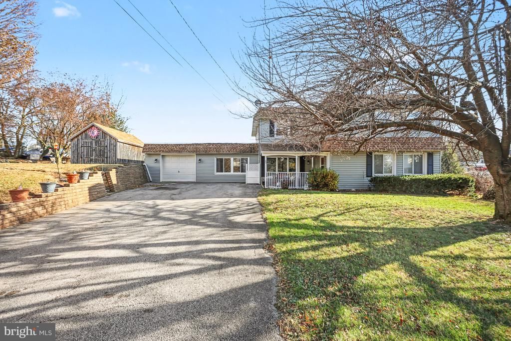 53 S Franklin Street, Dallastown, PA 17313 Main Photo