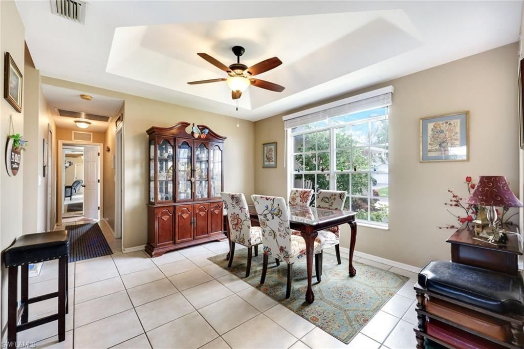2427 NW 25th St, Cape Coral, FL 33993 Photo