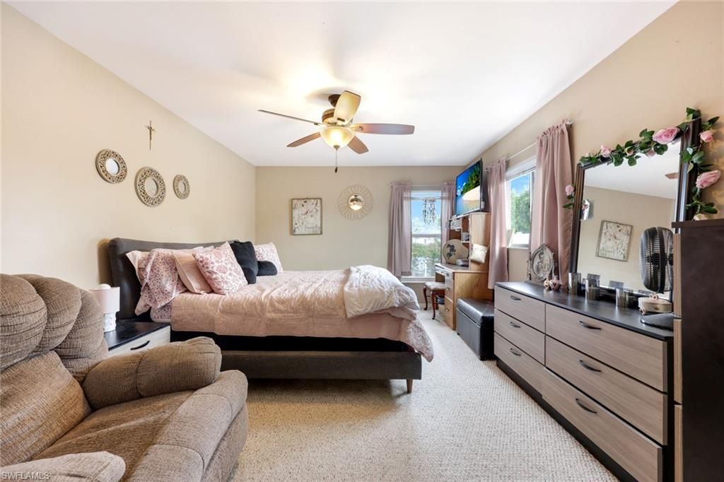 2427 NW 25th St, Cape Coral, FL 33993 Photo