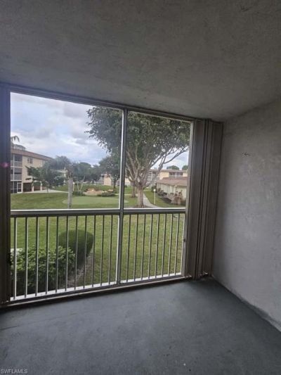 400 Village Green Cir, Unit 205, Palm Springs, FL 33461 Photo