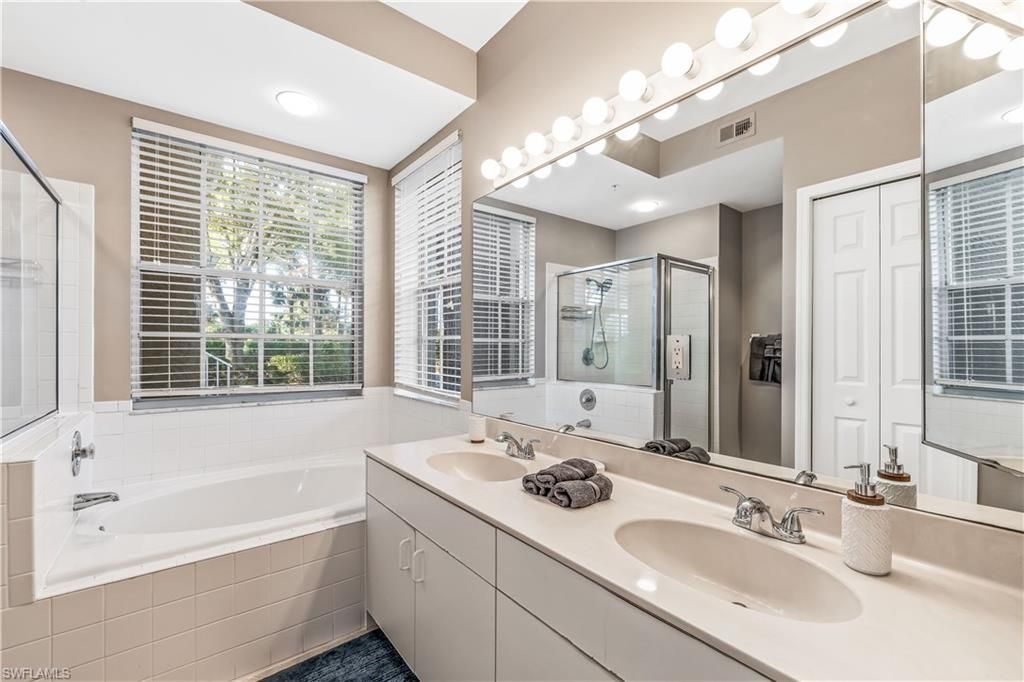 24827 Lakemont Cove Ln, Unit 101, Bonita Springs, FL 34134 Photo