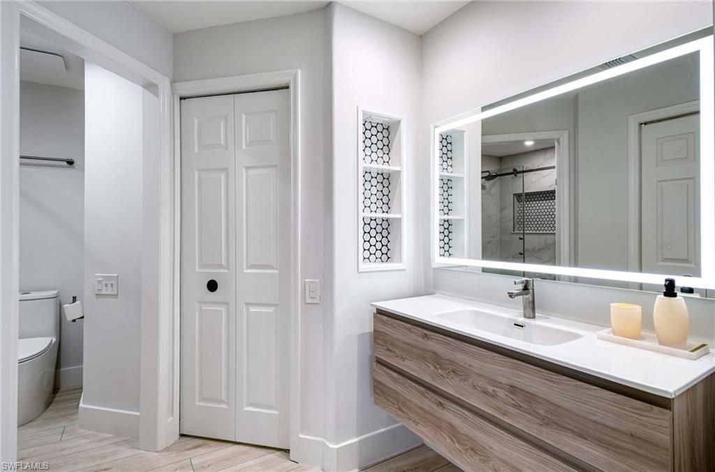 13030 Amberley Ct, Unit 411, Bonita Springs, FL 34135 Photo