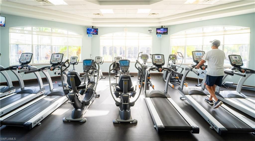 13030 Amberley Ct, Unit 411, Bonita Springs, FL 34135 Photo