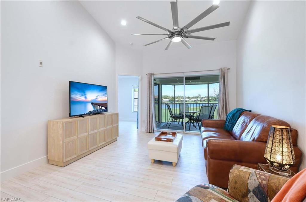 13030 Amberley Ct, Unit 411, Bonita Springs, FL 34135 Photo