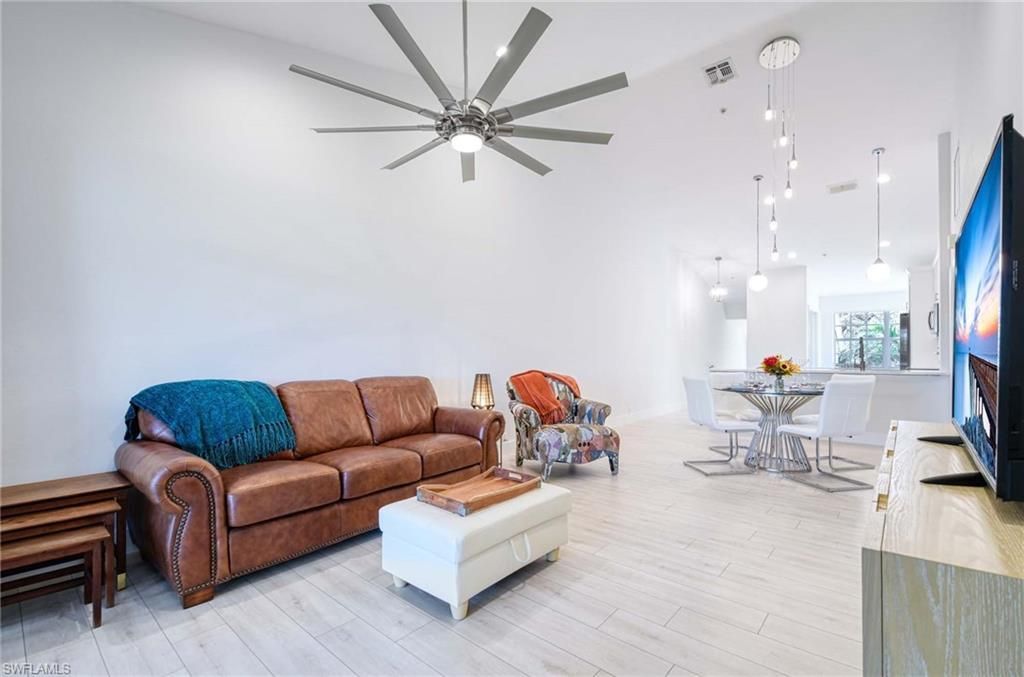 13030 Amberley Ct, Unit 411, Bonita Springs, FL 34135 Photo