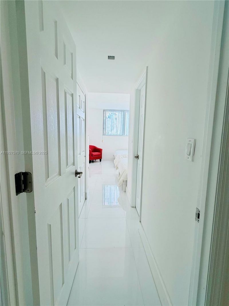 19370 Collins Ave, Unit 902, Sunny Isles Beach, FL 33160 Photo