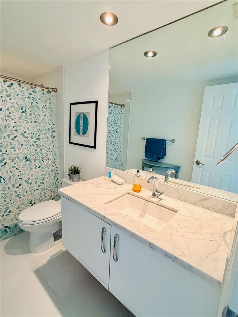 19370 Collins Ave, Unit 902, Sunny Isles Beach, FL 33160 Photo