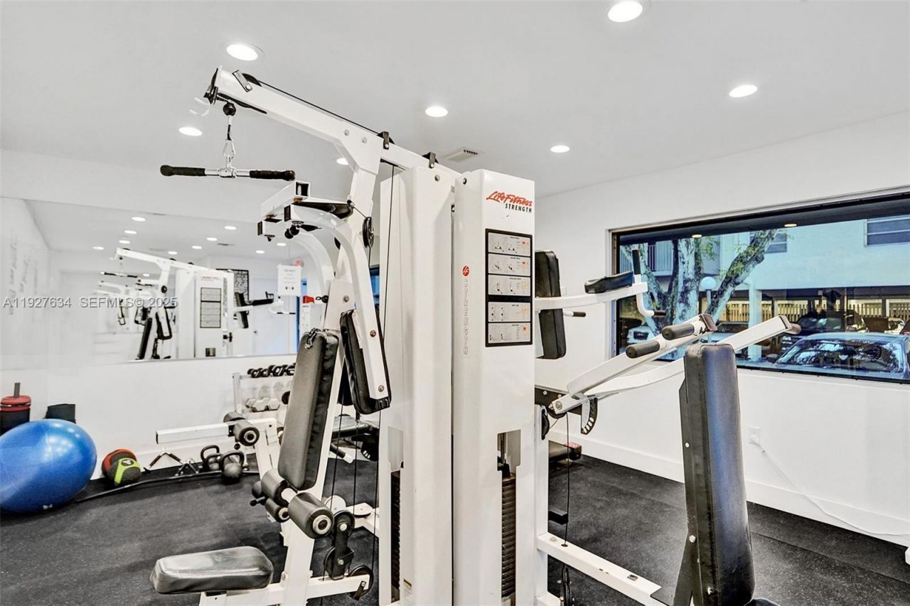 1595 NE 135th St, Unit 334, North Miami, FL 33161 Photo