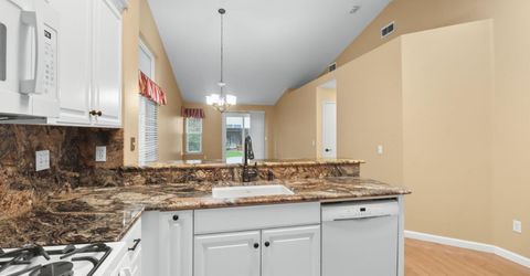 1421 Vigo Ct, Davis, CA 95618 Photo