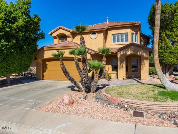 6356 W Adobe Drive, Glendale, AZ 85308