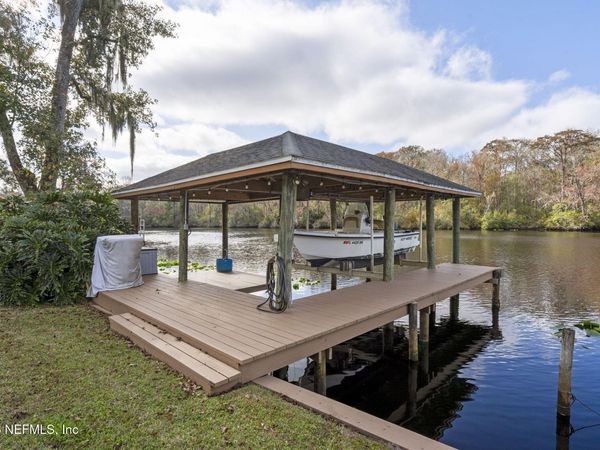 2134 FLINTLOCK Court, Green Cove Springs, FL 32043