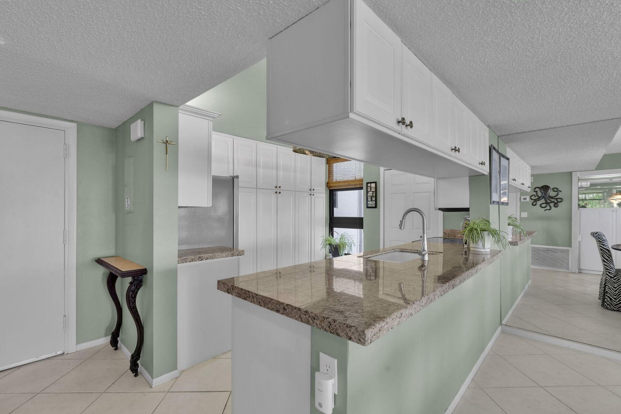 6201 Gulf Of Mexico Boulevard, Unit 201, Marathon, FL 33050 Photo