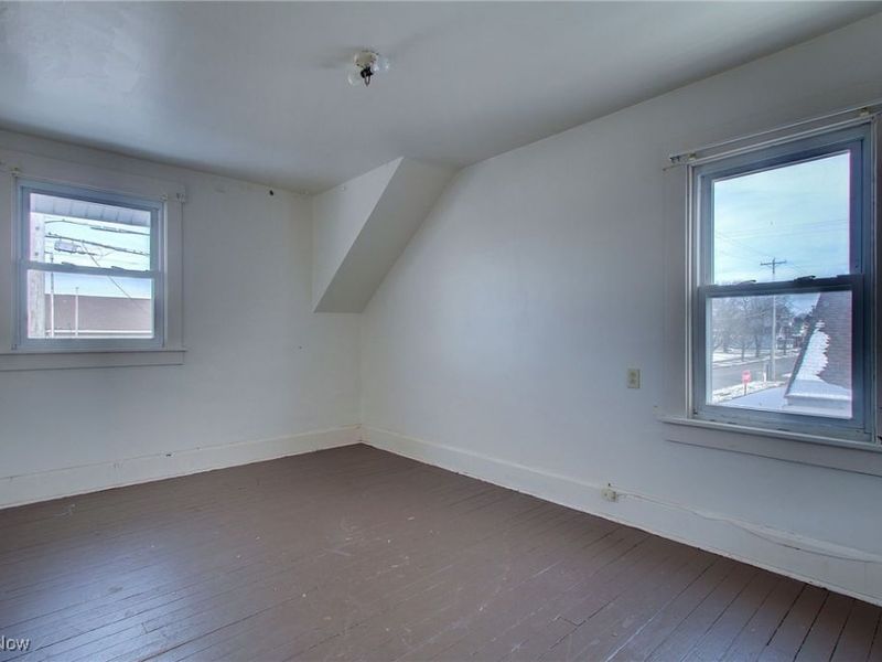 210 E Gorgas Street, Louisville, OH 44641 Photo 26