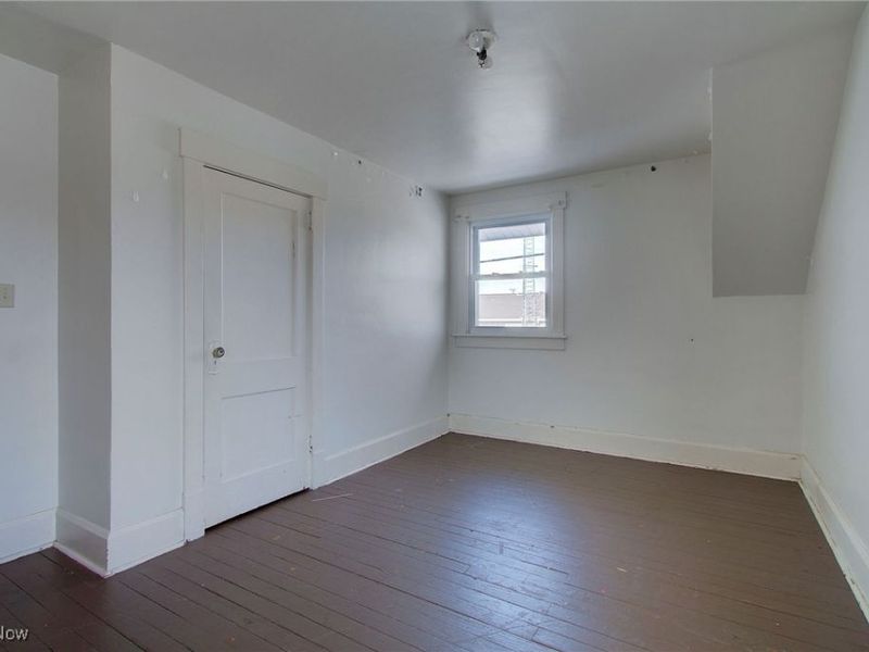 210 E Gorgas Street, Louisville, OH 44641 Photo 27