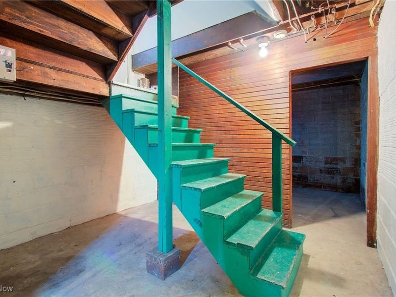 210 E Gorgas Street, Louisville, OH 44641 Photo 30