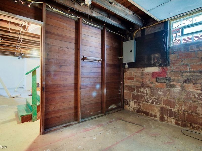 210 E Gorgas Street, Louisville, OH 44641 Photo 31