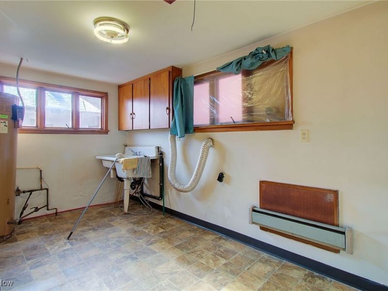 210 E Gorgas Street, Louisville, OH 44641 Photo 48