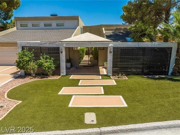 3003 La Mesa Drive , Henderson, NV 89014