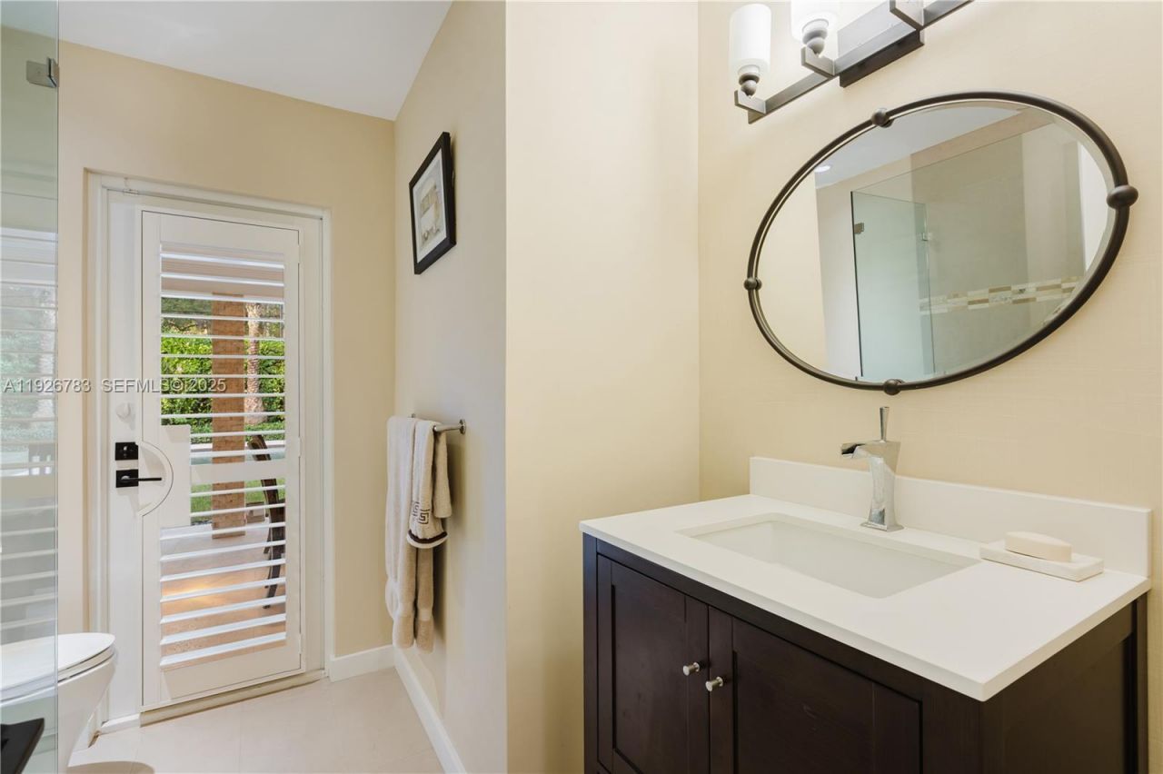 6755 SW 99th Ter, Pinecrest, FL 33156 Photo