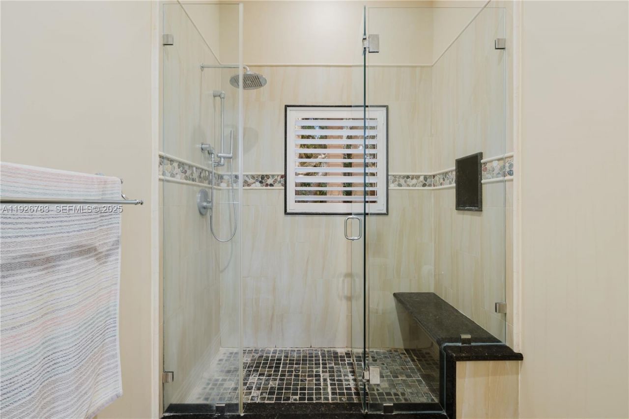 6755 SW 99th Ter, Pinecrest, FL 33156 Photo