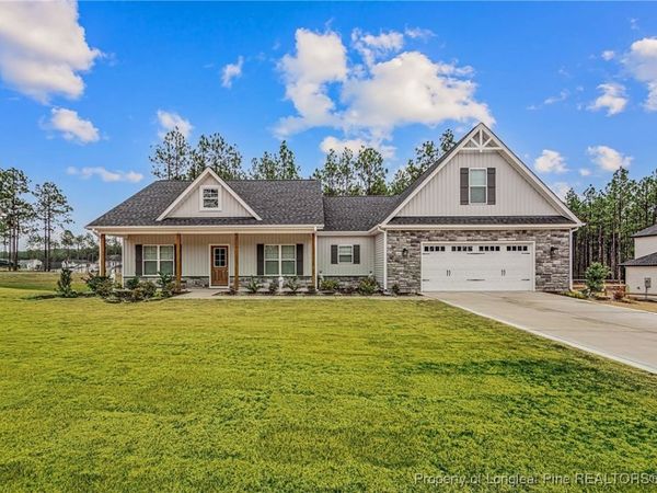 1105 Wolf Pine Court , Fayetteville, NC 28311