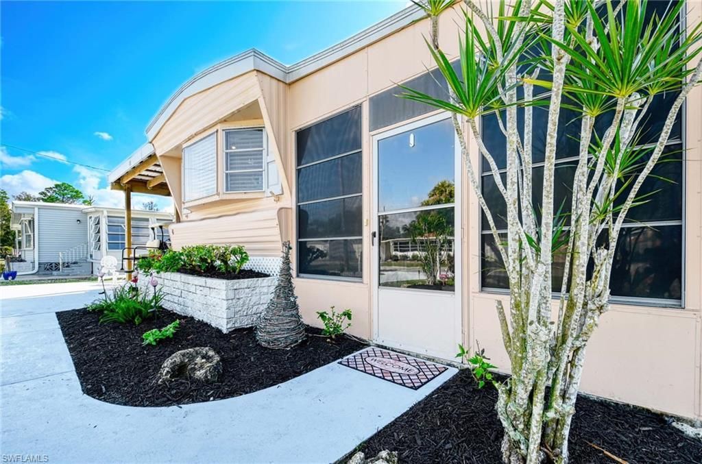 41 Sonderhen Dr, Naples, FL 34114 Photo
