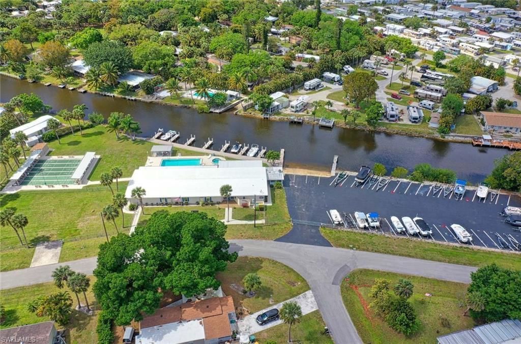 41 Sonderhen Dr, Naples, FL 34114 Photo