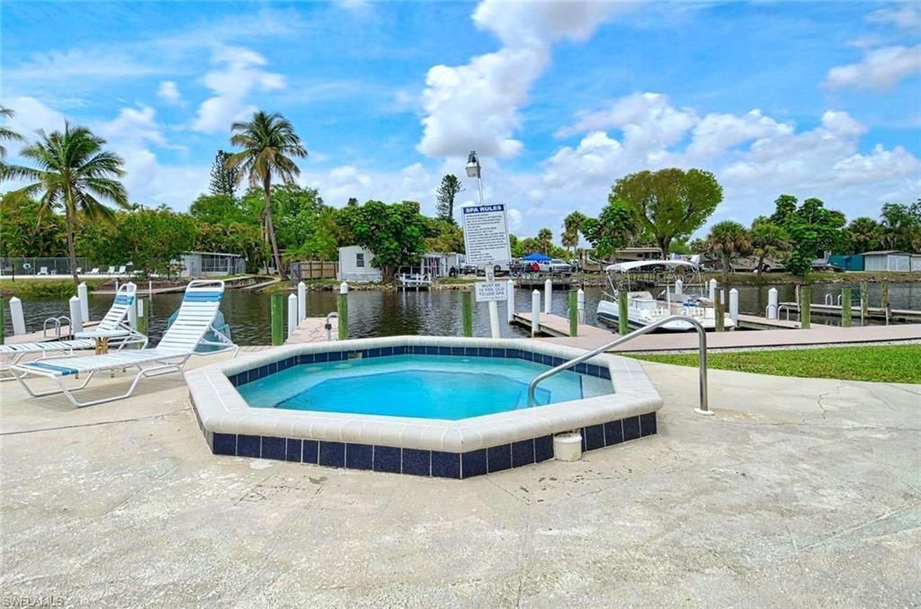 41 Sonderhen Dr, Naples, FL 34114 Photo