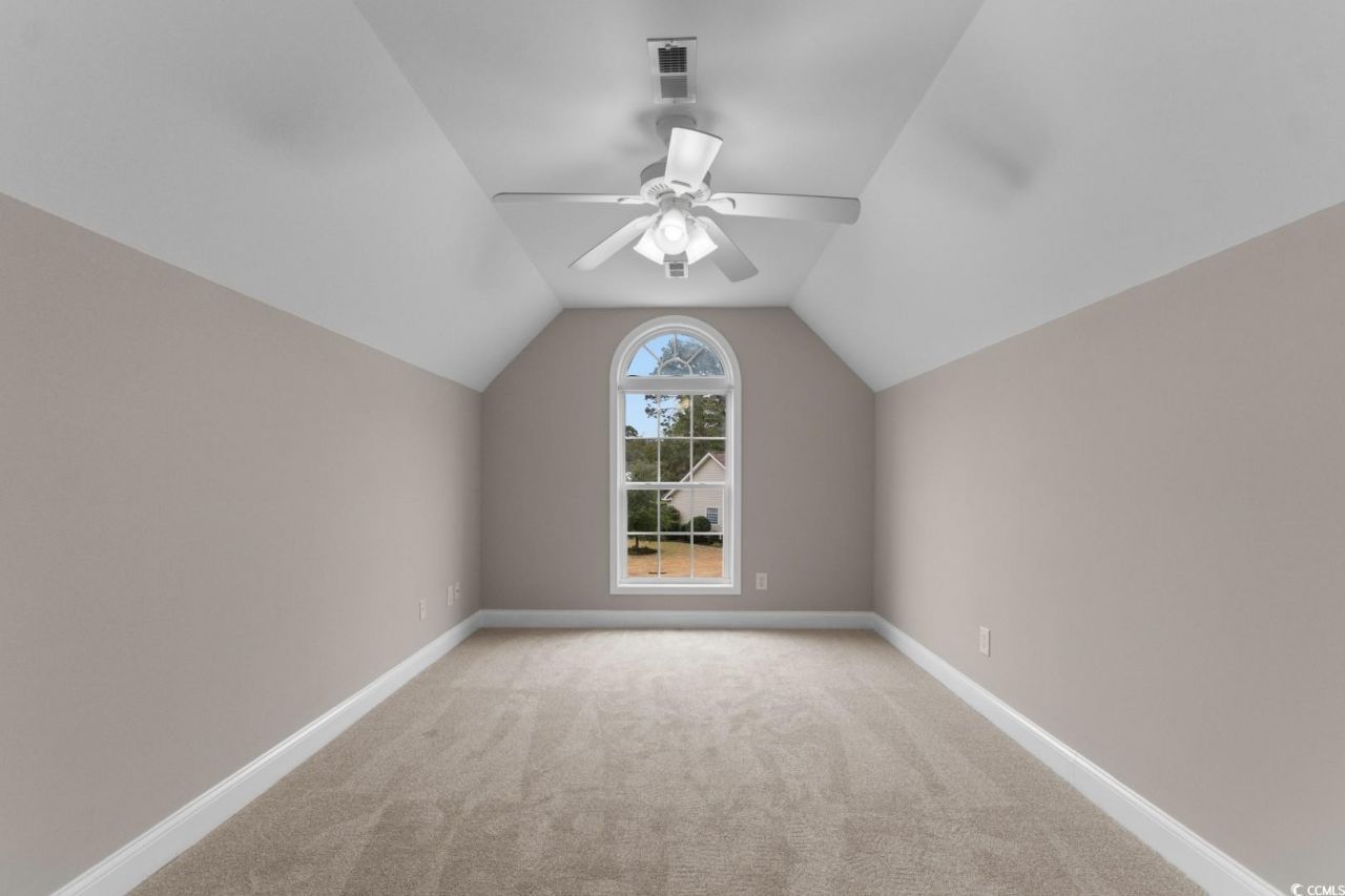 2077 N Berwick Dr. Photo 23